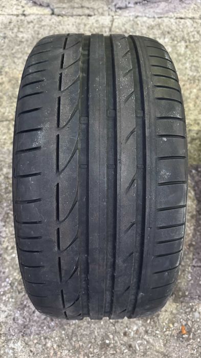 Pneus Bridgestone RFT 255/40/R18
