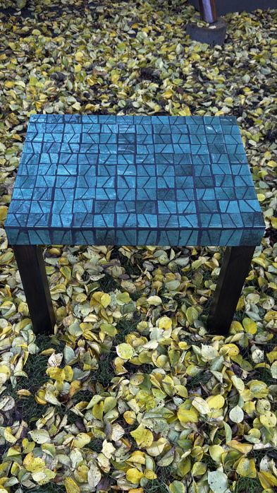 Журнальний стіл з керамічної плитки (ручна робота)