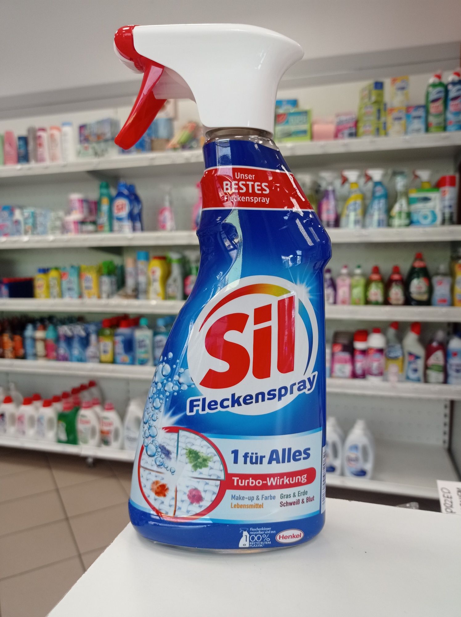Odplamiacz w sprayu Sil z  Niemiec