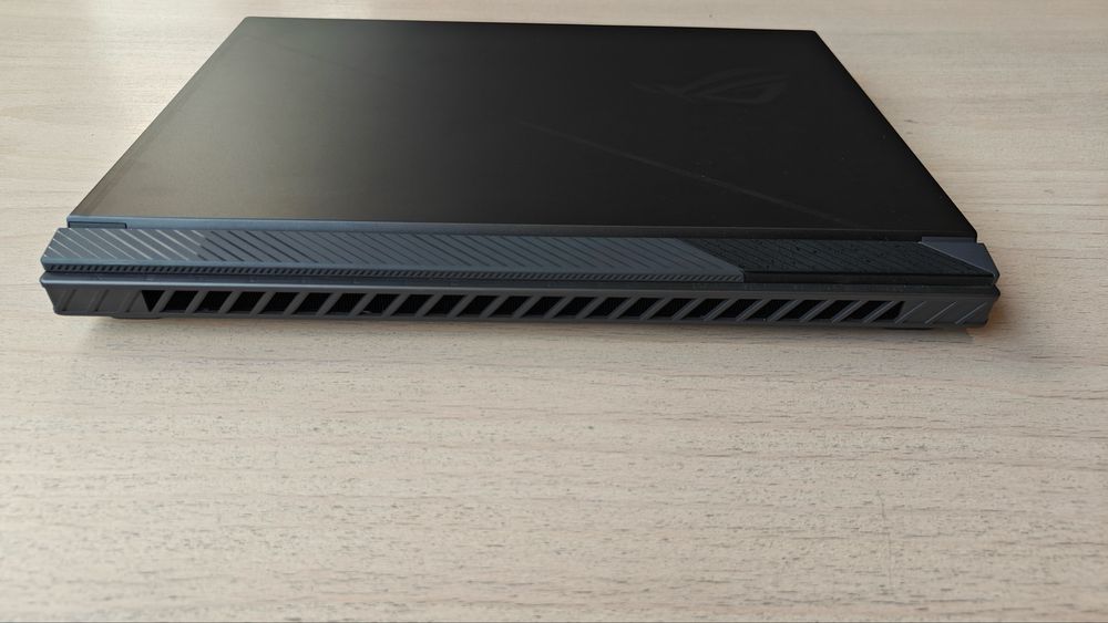 Ноутбук ASUS ROG Strix G16
