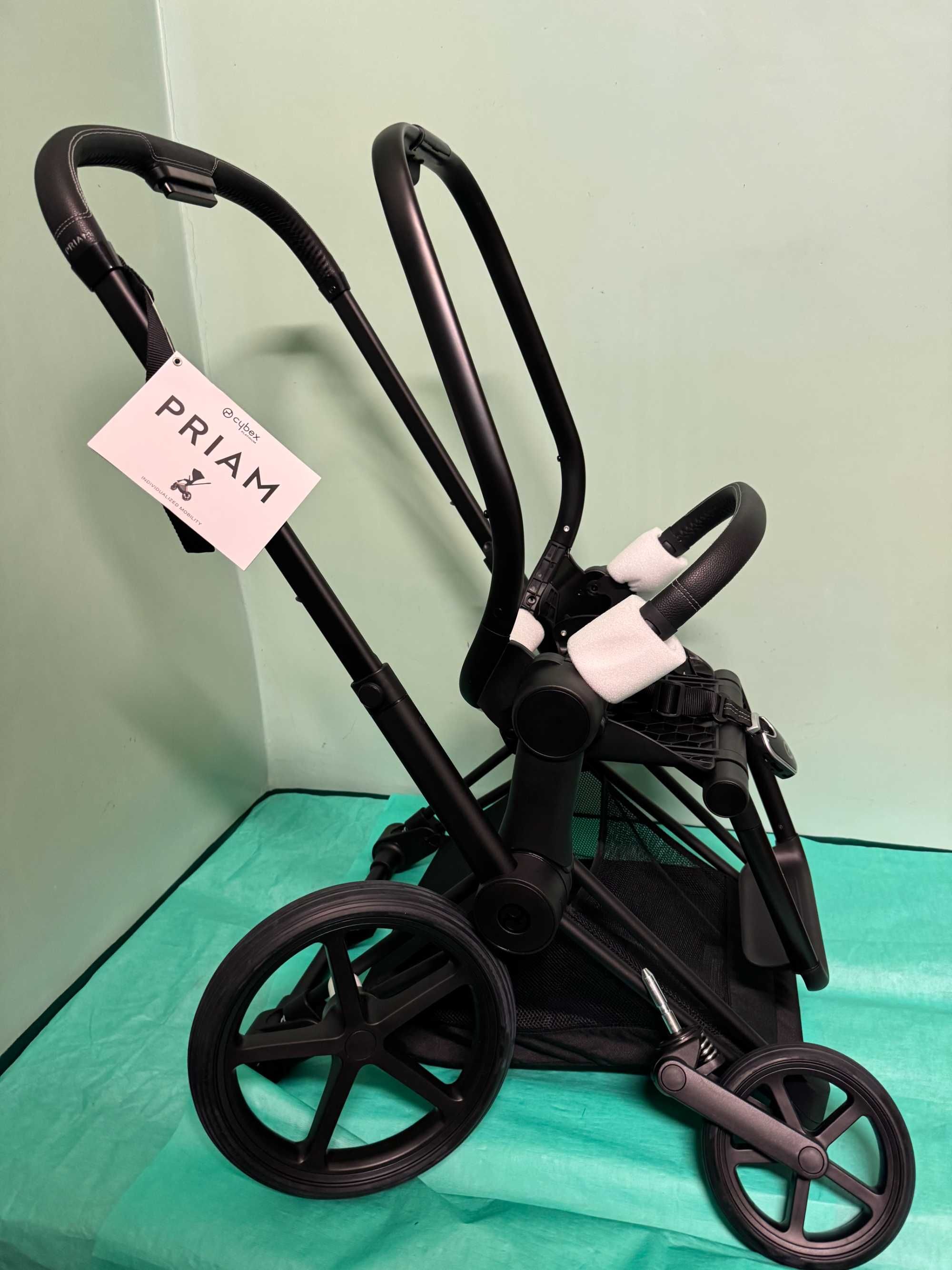 CYBEX Platinum Rama Priam Frame & Seat Harda Rba matt Black