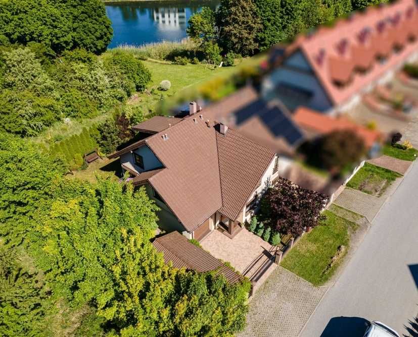 Dom Piła, 2 garaże, super lokalizacja, BEZ POŚREDNIKÓW