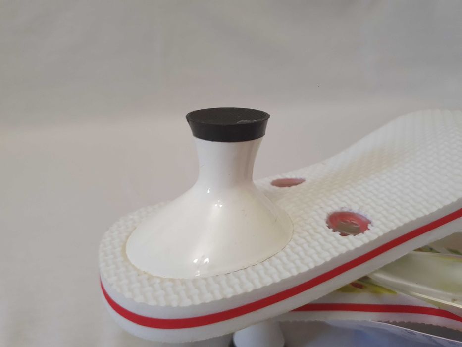 Продам новые оригинальные женские шлепки Jianbulai.