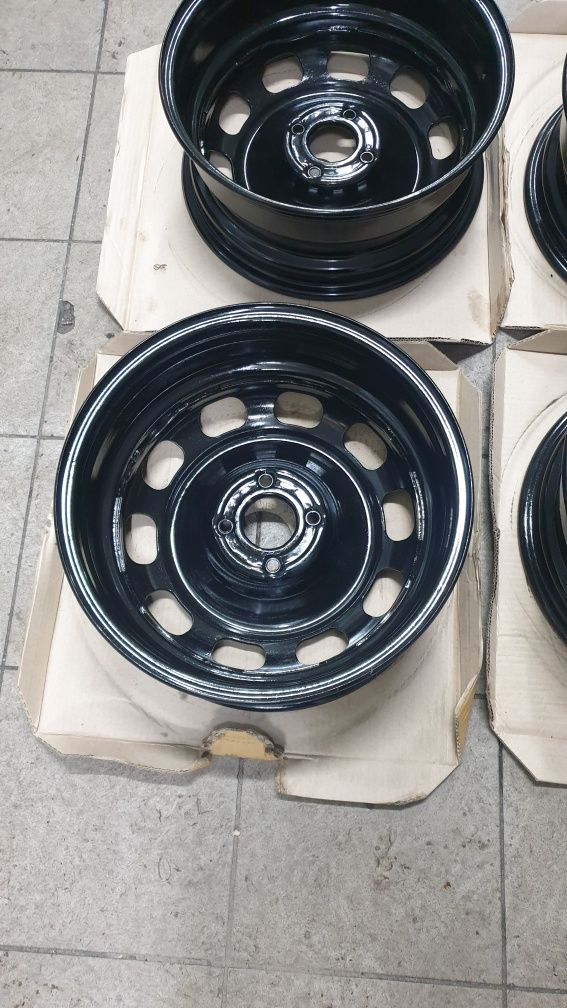 Felgi stalowe 16" 4x108 6,5x16 ET 38 PEUGEOT 208 CITROEN DS