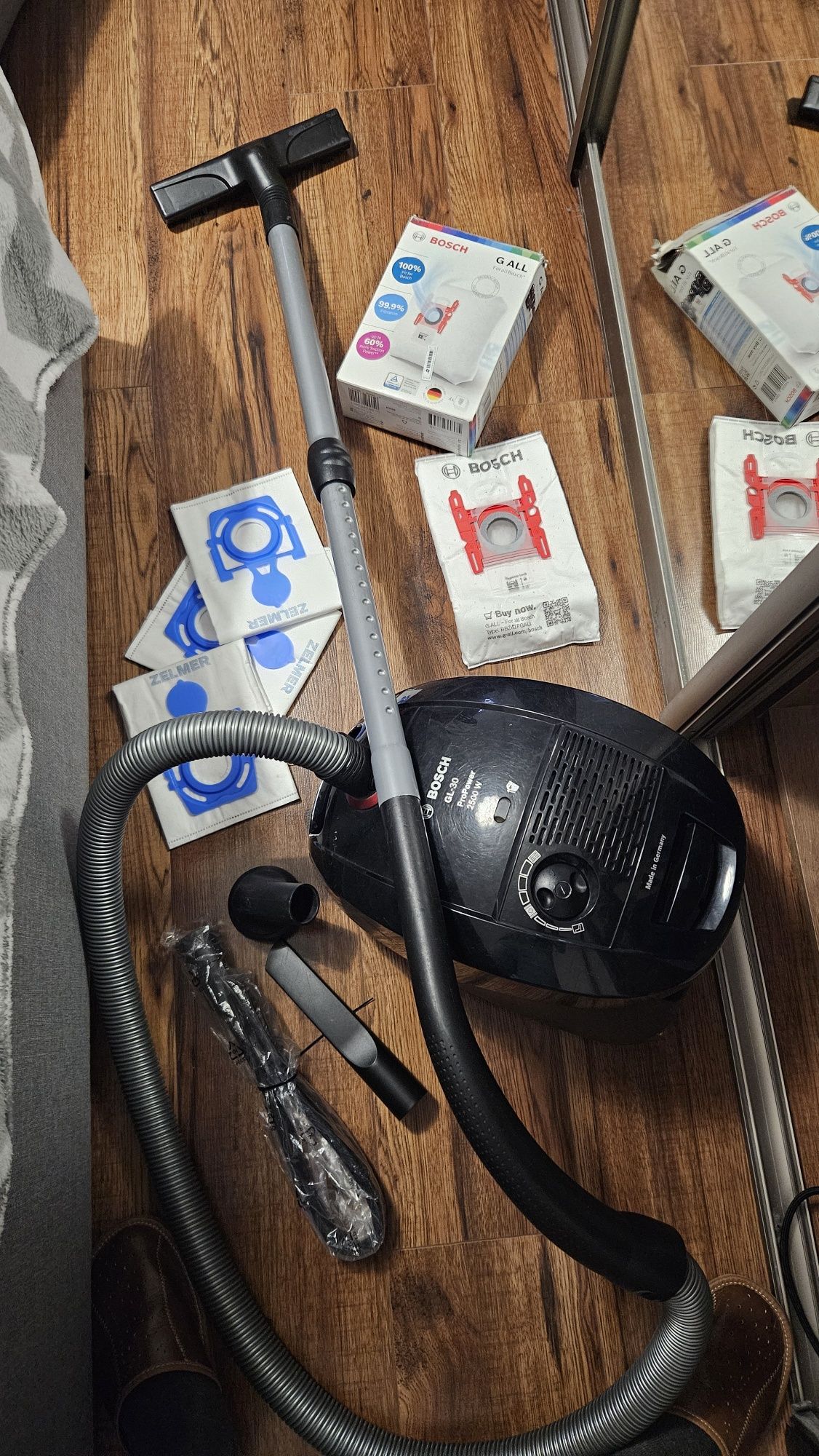 Odkurzacz Bosch Gl-30 ProPower + końcówki+ worki w pełni sprawny