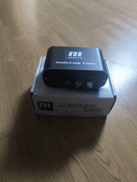 Placa de som Miditech Audiolink Light