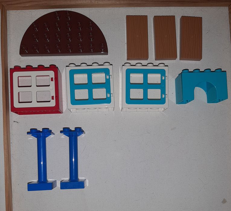 Нові деталі для будівництва Лего Дупло.