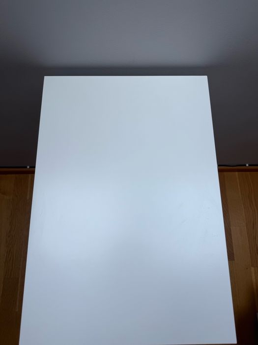 Przybiurkowa biała komoda na kółkach IKEA Micke