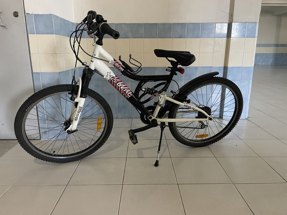 Bicicleta Berg 18 mudancas com amortecedor