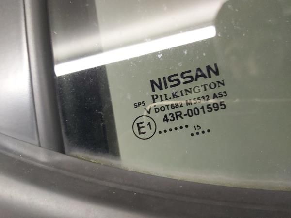 Vidro porta trás direito NISSAN Leaf EV (ZE0)
