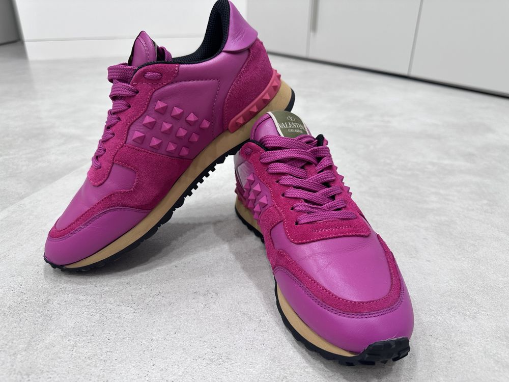 Кросівки Valentino