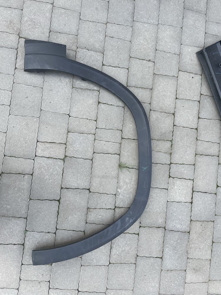 Накладка арки колеса VAG 3CM8537189B9