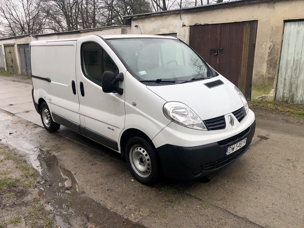 Renault Trafic 2.0DCI klimatyzacja zadbany zamiana