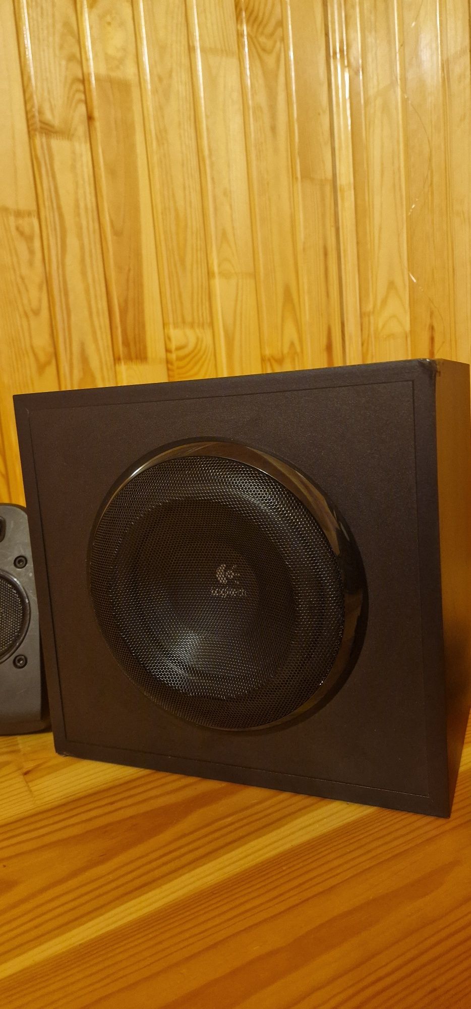 Акустика Logitech z623 2.1