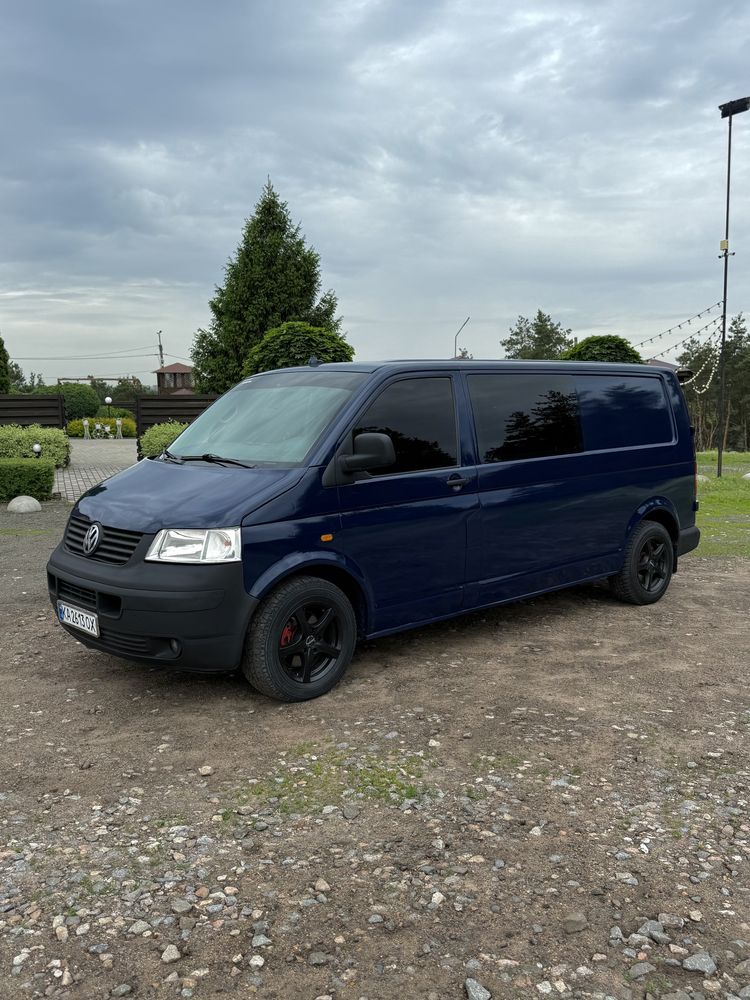 Volkswagen Transporter Multivan T5 1.9 TDI Long Maxi 8+1 пас