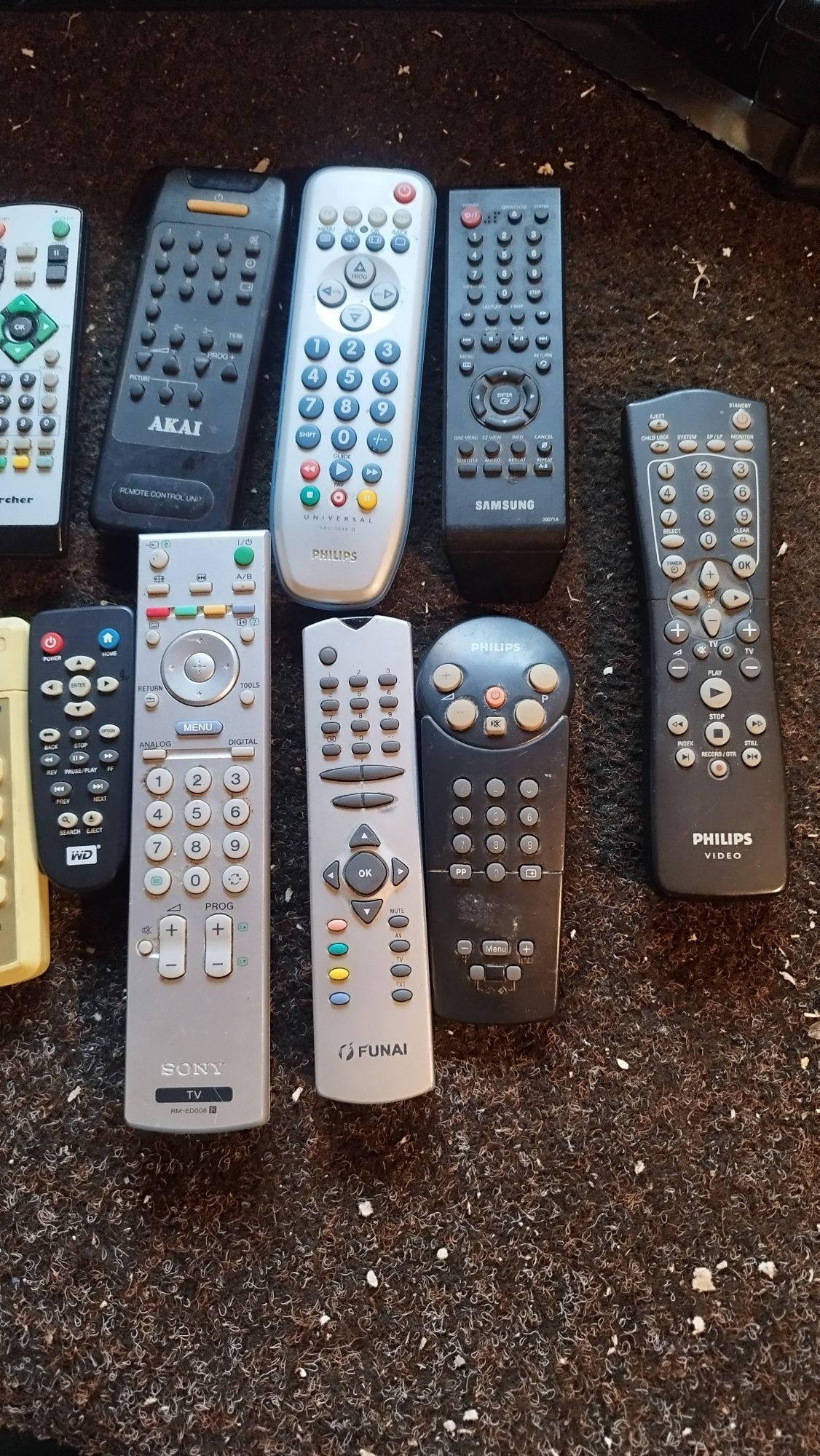 Pilot TV Grundig,Funai, Philips, Samsung ,Toshiba inne
