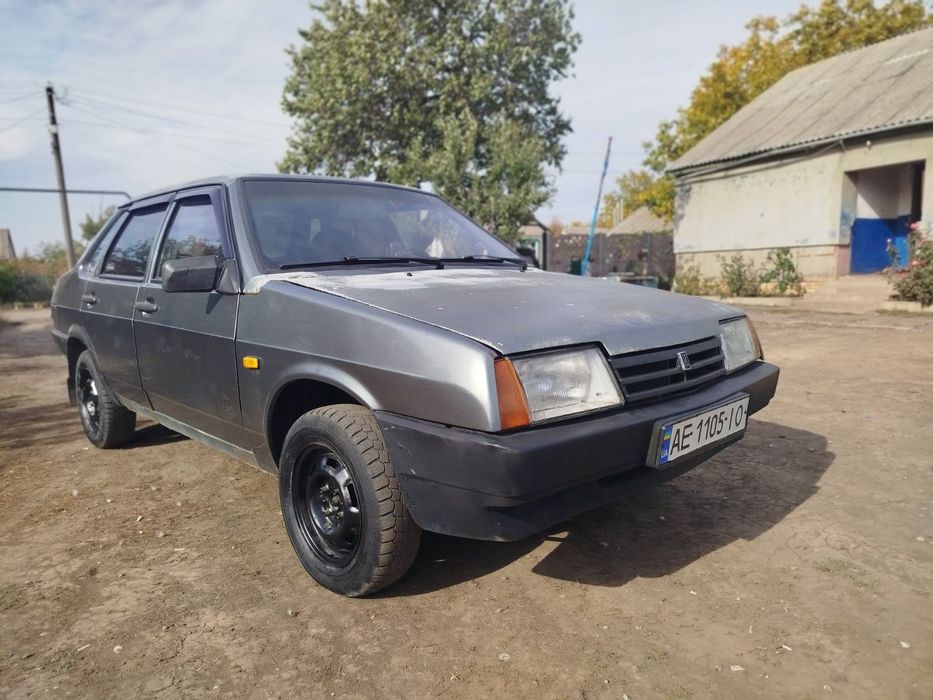 Продам ваз 21099 2006 г.в инжектор