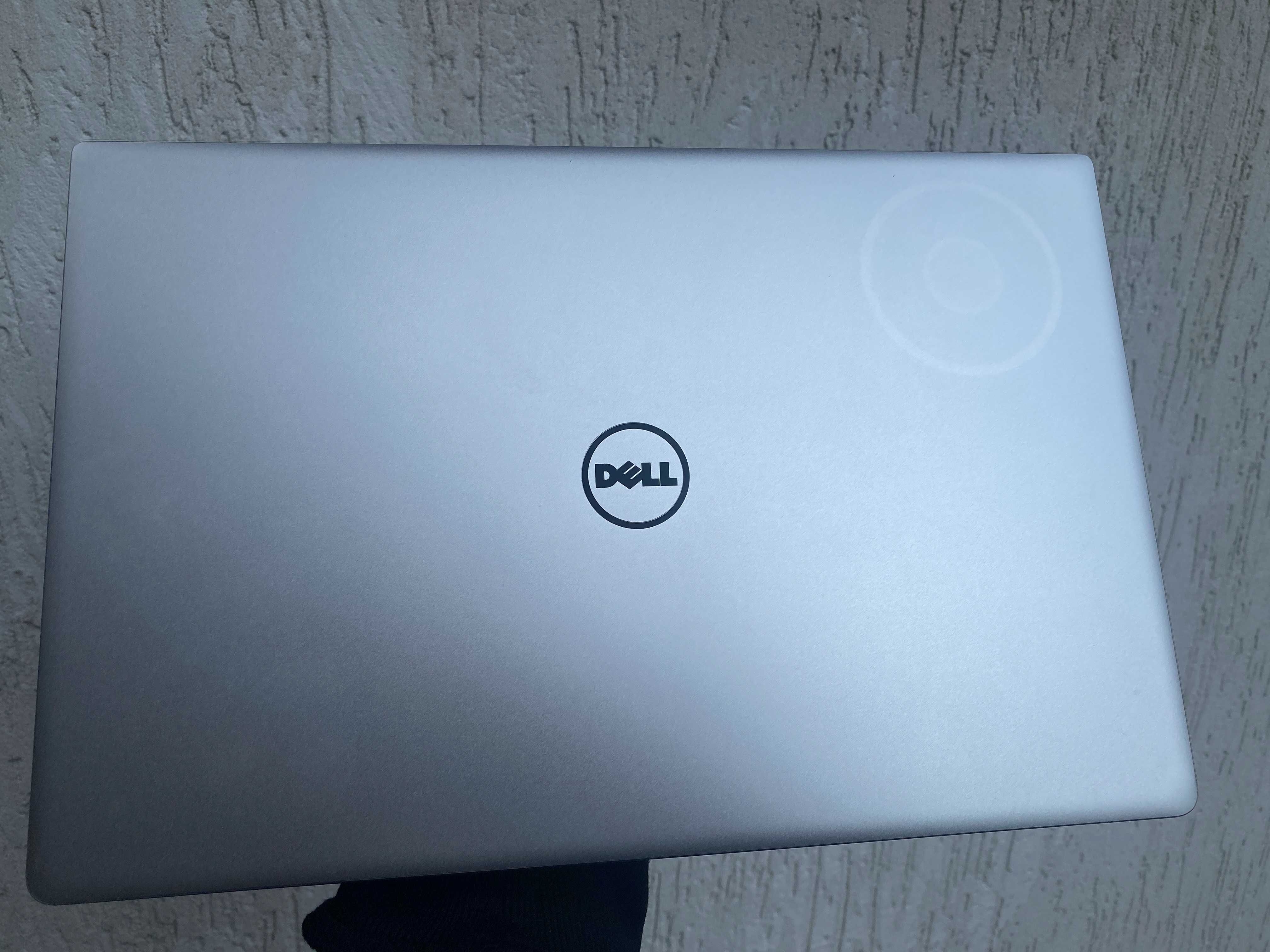 Безрамковий ультрабук DELL XPS 13 9343 i5 4/128 батарея 5,5 годин