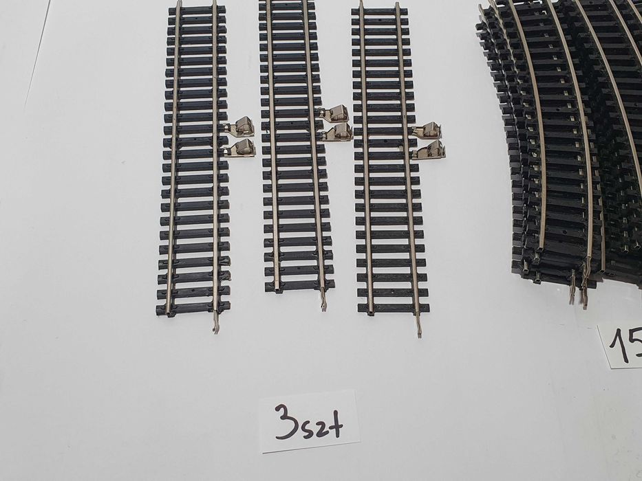 Tory kolejowe PIKO skala 1/87 HO -28szt luki i proste jak nowe NRD DDR