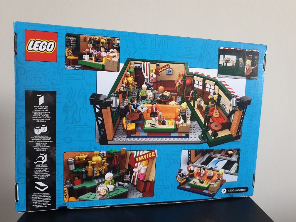 Lego 21319 Central Perk Friends