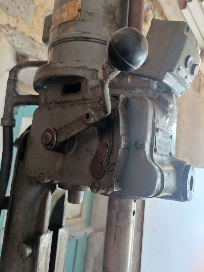 Máquina de Furar de Carretos