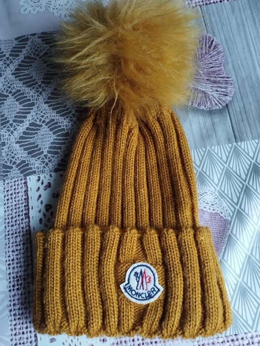 Шапка Moncler нова