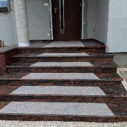 Schody wewnętrzne granit marmur konglomerat zewnetrzne kostka