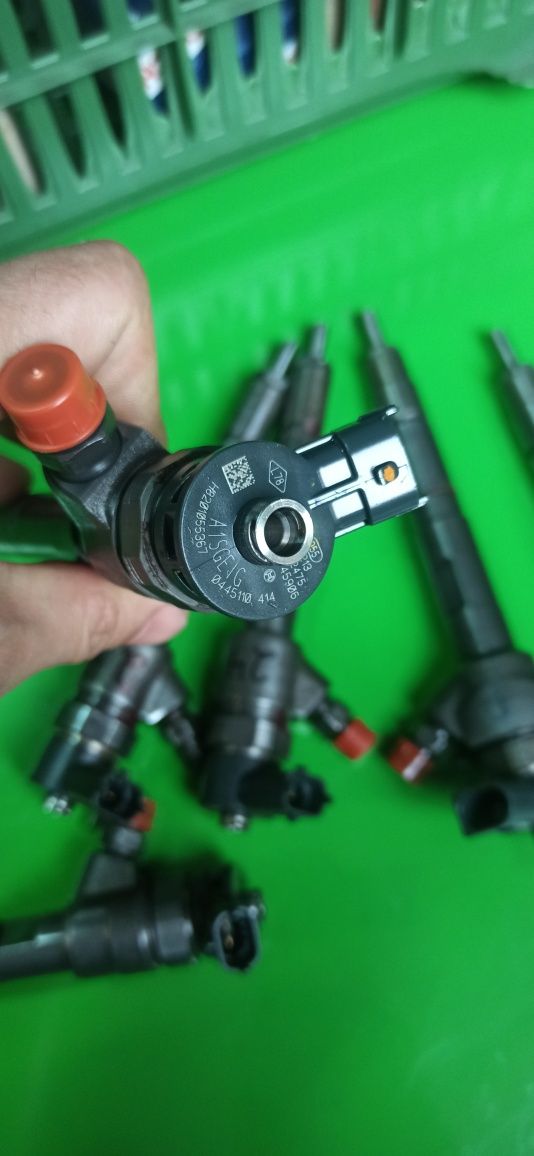 форсунка Bosch 0445110369,0445110414,0445110351,0445110485