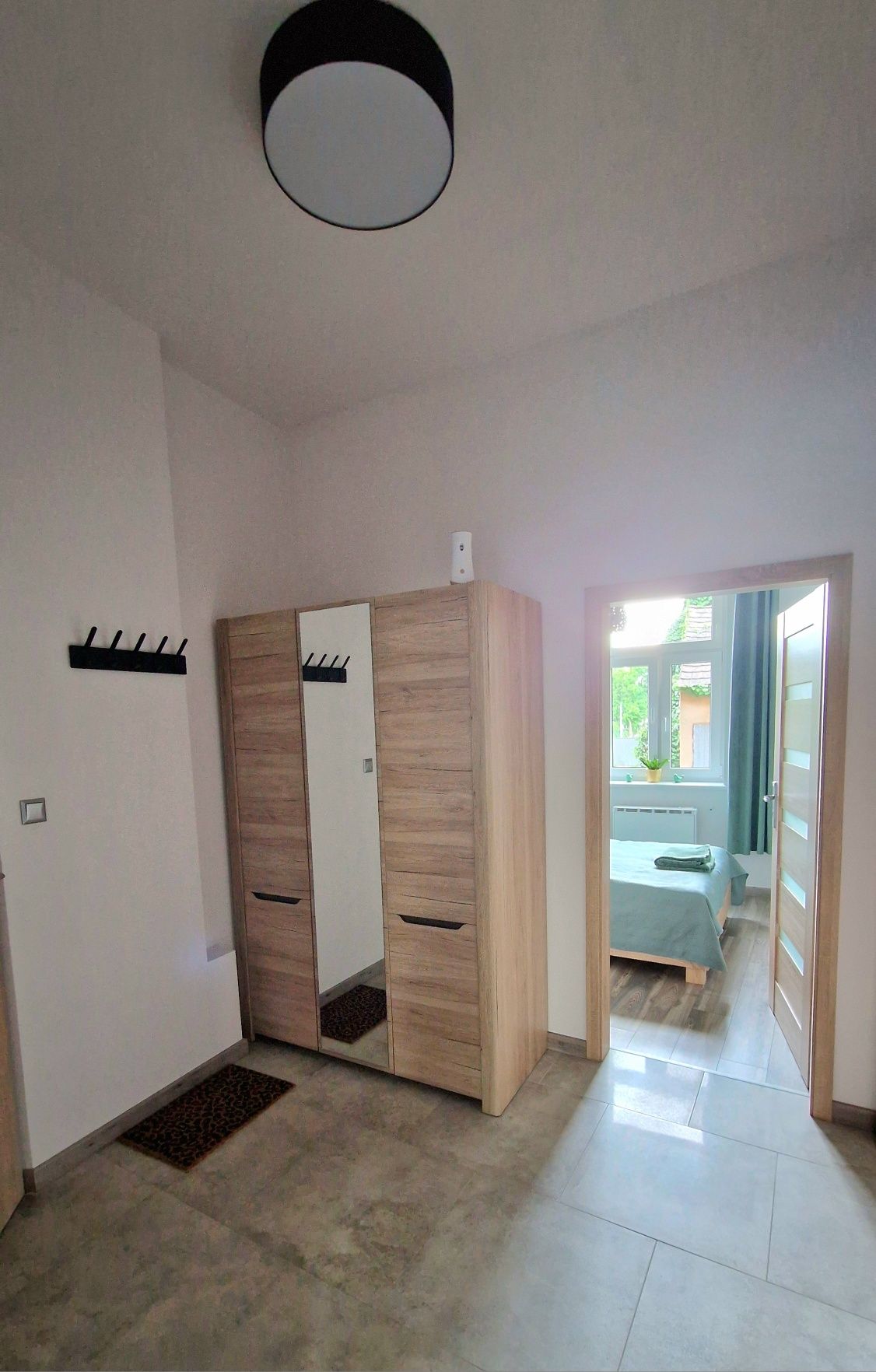 SŁAWA NOCLEG JEZIORO APARTAMENT- 3 pokoje w centrum Sławy dla 4-6 osób