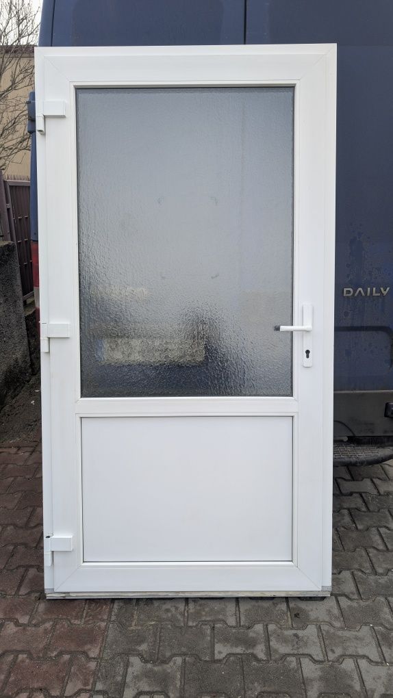 KR HAUS drzwi 115x214 zewnętrzne ciepłe pcv używane okna drzwi POZNAŃ