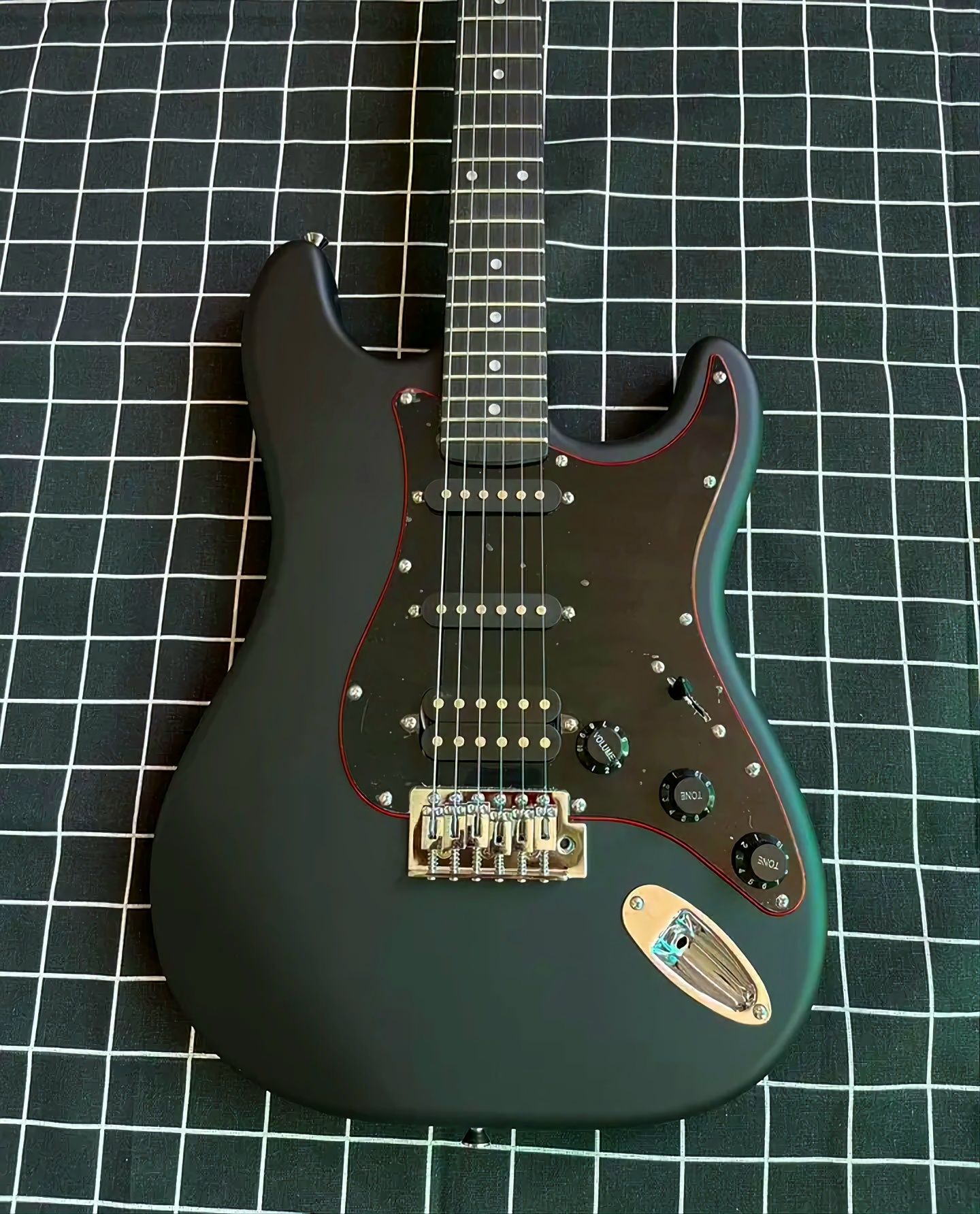 Fender Stratocaster 2024