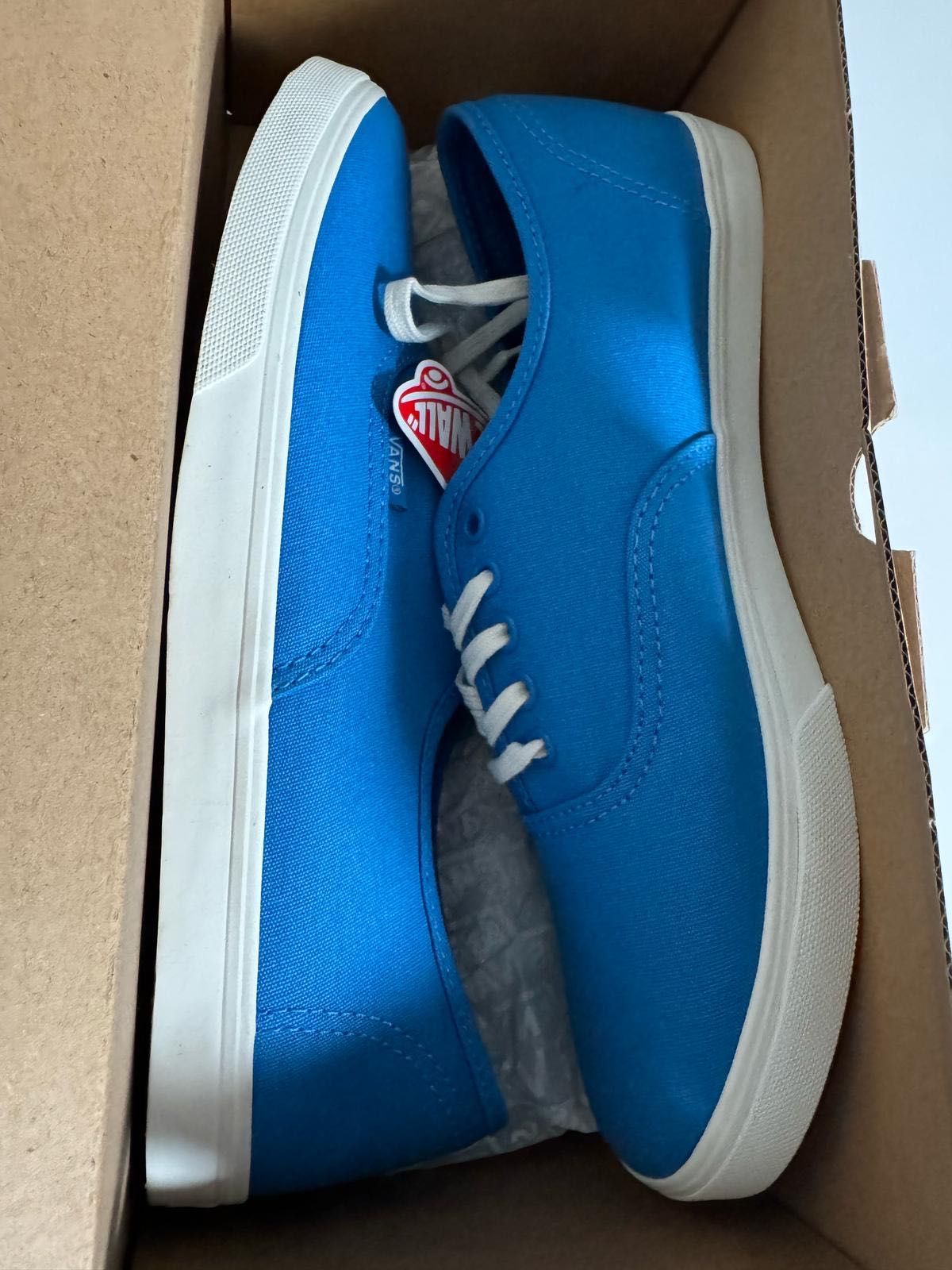 Nowe sneakersy unisex VANS Authentic Lo Pro niebieskie 40