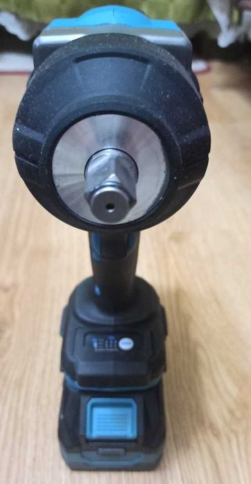 Klucz udarowy Onevan 2800Nm, 2 aku 4Ah,