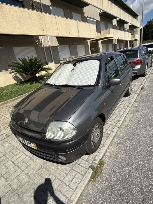Renault Clio 1.9 D