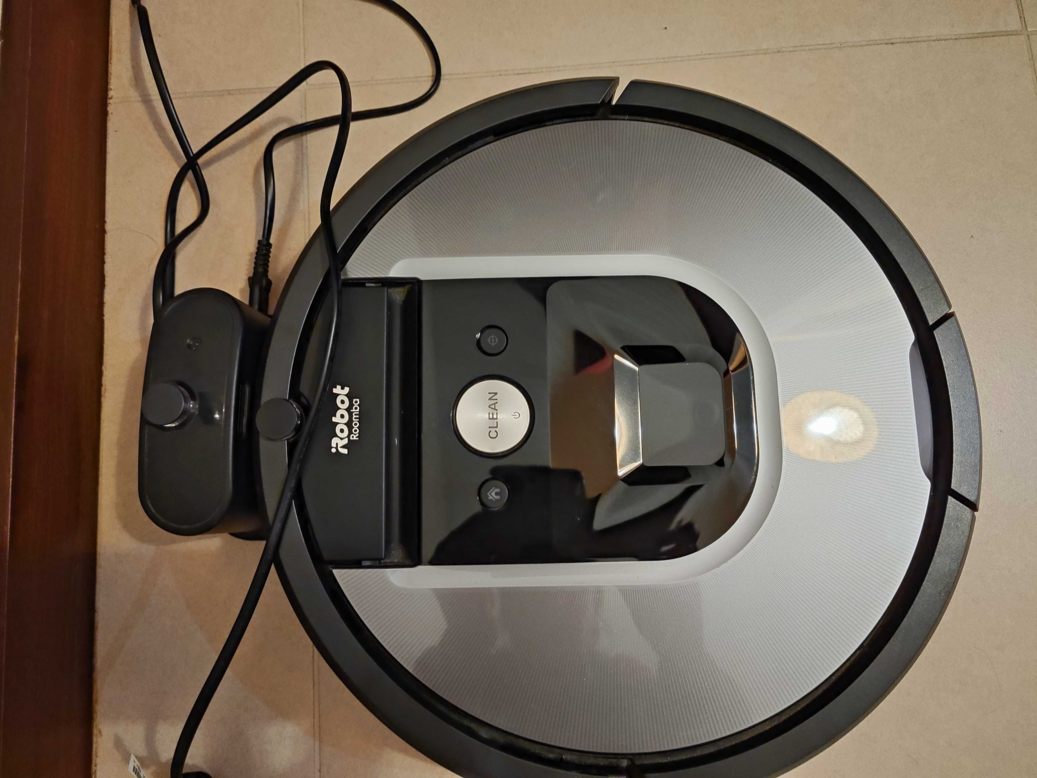 Aspirador IROBOT Romba