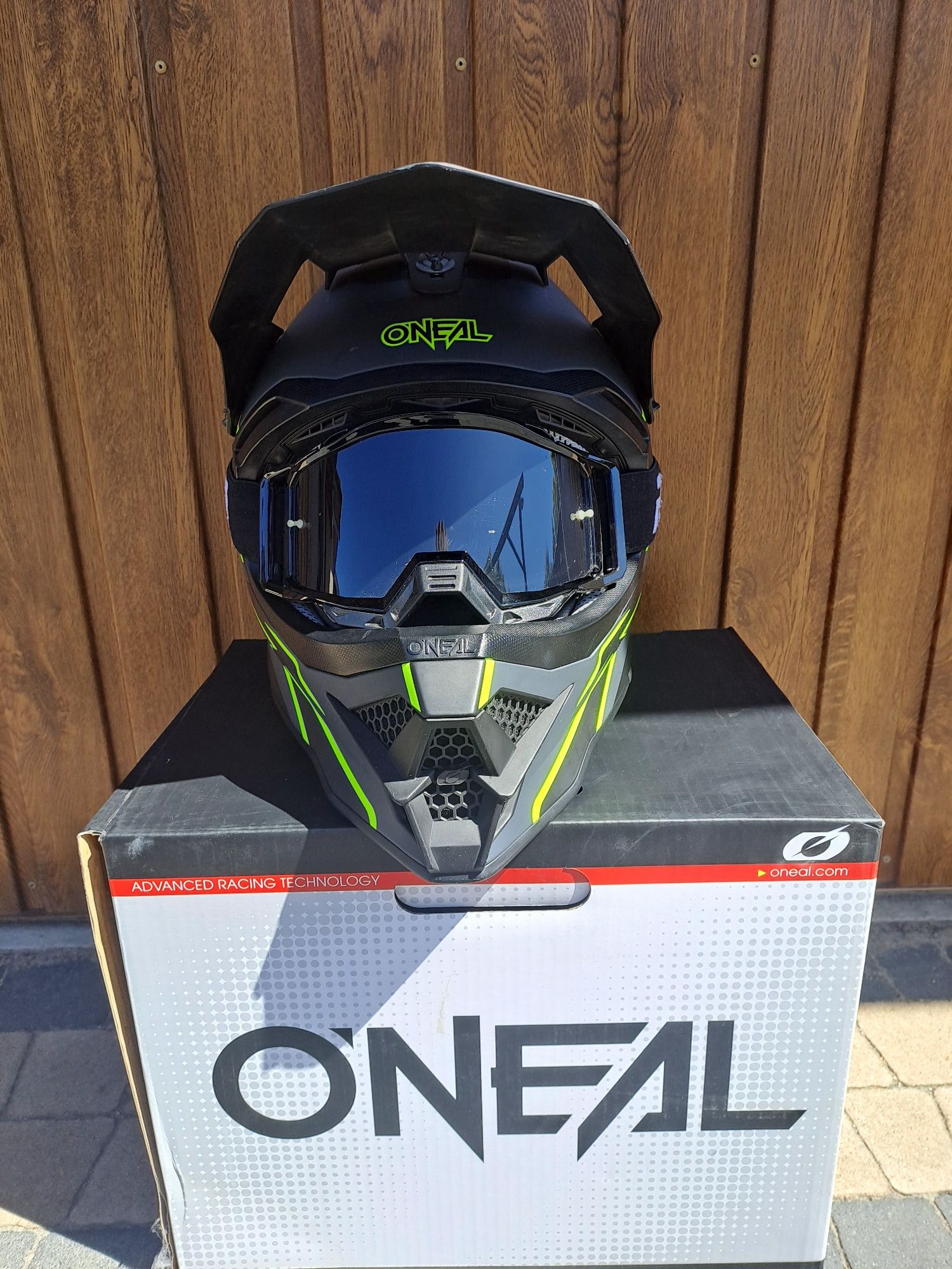 Kask fullface O'Neal + gogle raven