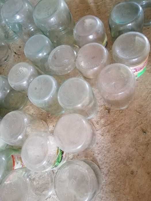 Продам банки 4л, 3л і 0,5л, б/у