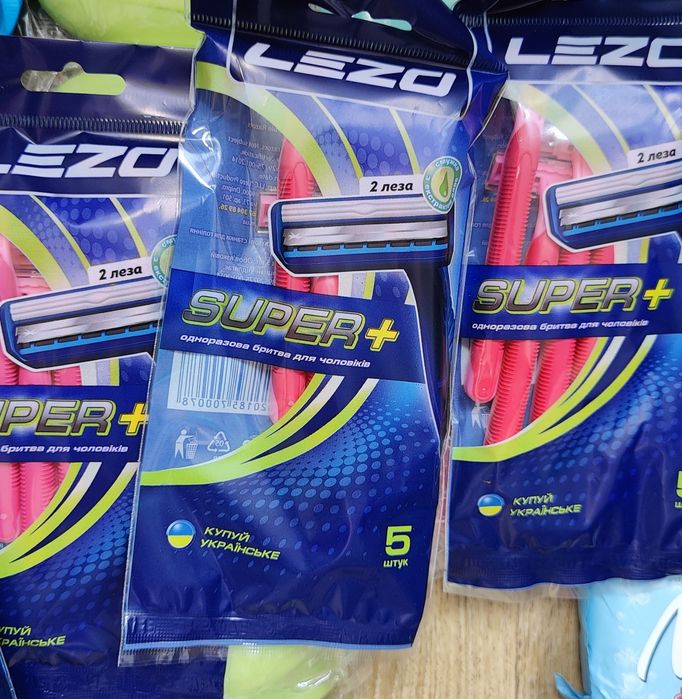 Меняю  Макароны пена для бритья,станки,зубная паста, и другое(на фото)