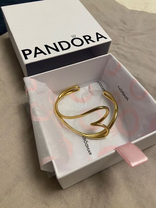 Браслет колекції PANDORA ESSENCE!!!