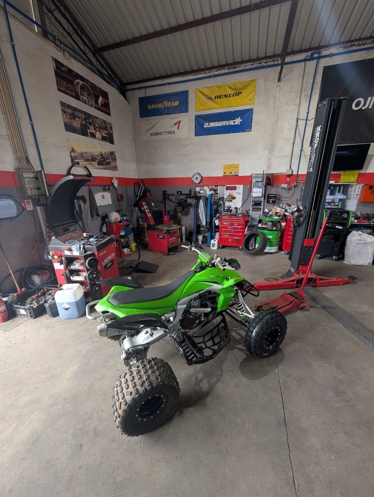 Kawasaki KFX450R