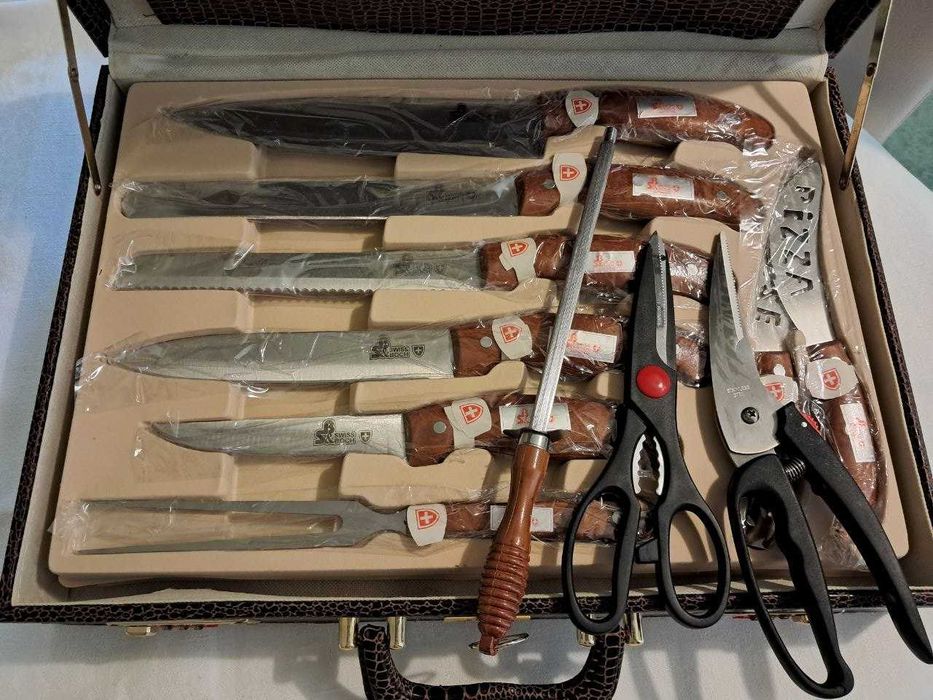 Набір ножів SwissHome. Новий