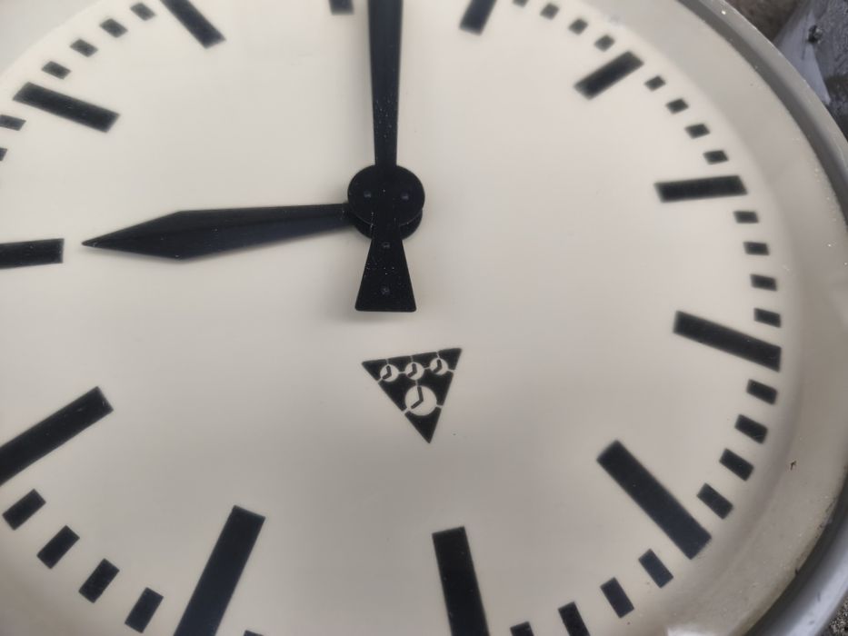 Zegar ścienny dworcowy Pragotron Elektrocas PV30, retro UNIKAT!