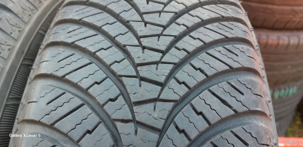 Opony Wielosezonowe 175÷65÷14÷.Jak NOWE 8 mm.Adres-ZALESIANY 33 A.