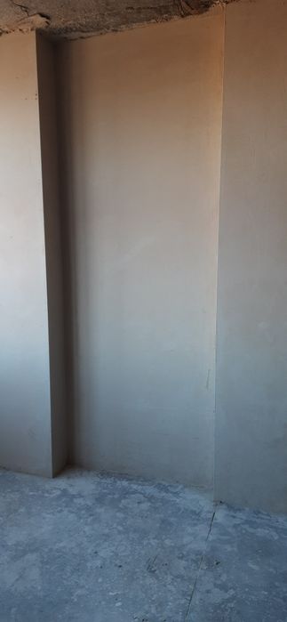 Машинна штукатурка. Стяжка підлоги.