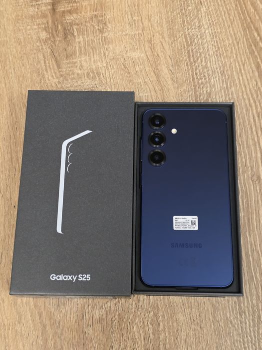 Samsung Galaxy S25 256GB