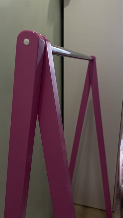 Вішак для дитячої кімнати