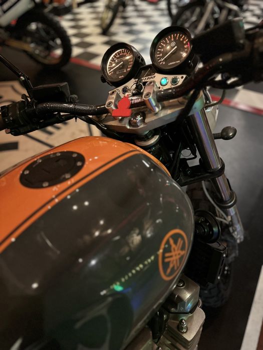 Yamaha XJR 1300 - Scrambler