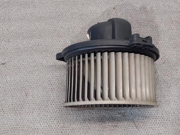 Motor da chauffage / sofagem MITSUBISHI Space Star Combi (DG_A)