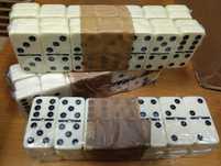 Dominó ( jogo )( peças )