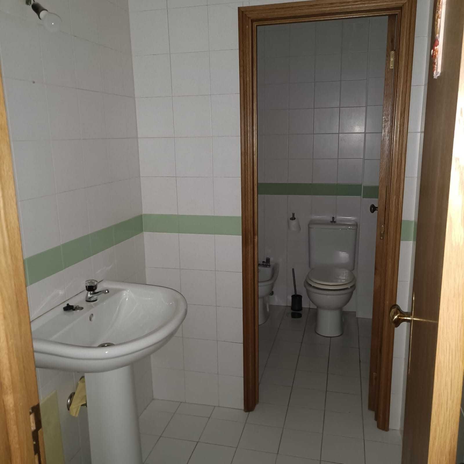 Loja - Gaia central «» 51 m2 «» ao Gaia Shopping e Hospital Privado